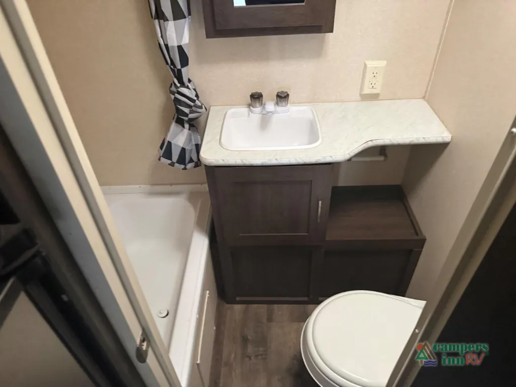 2018 Forest River Wildwood X-Lite 201BHXL, Photos photo 35