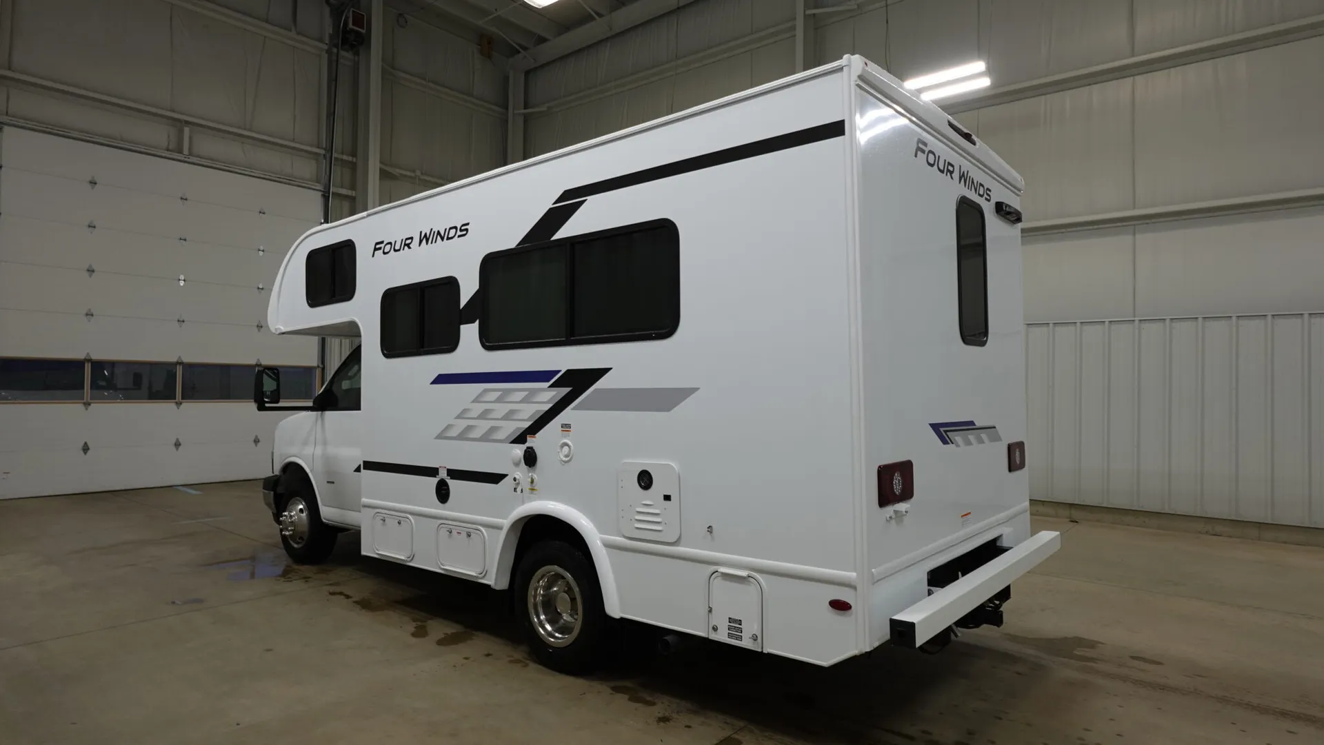 2026 Thor Motor Coach Four Winds 19X - Photo 4