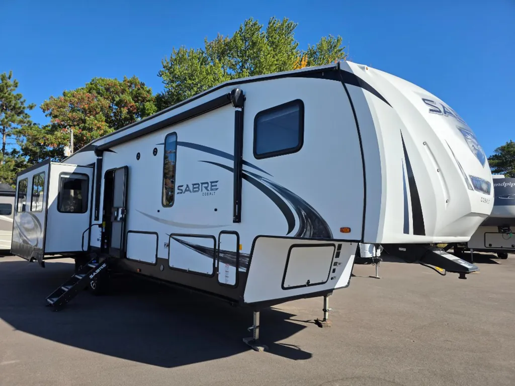 2020 Forest River Sabre 36BHQ, Photos photo 10