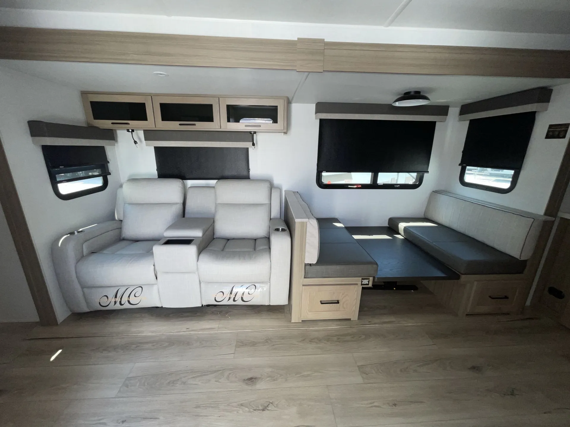 2027 Forest River Rockwood Ultra Lite 2608BS — Photo 5