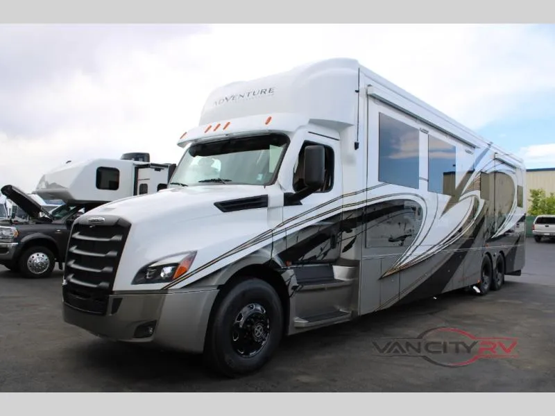 2026 ShowHauler Adventure New    A4502 - Main photo