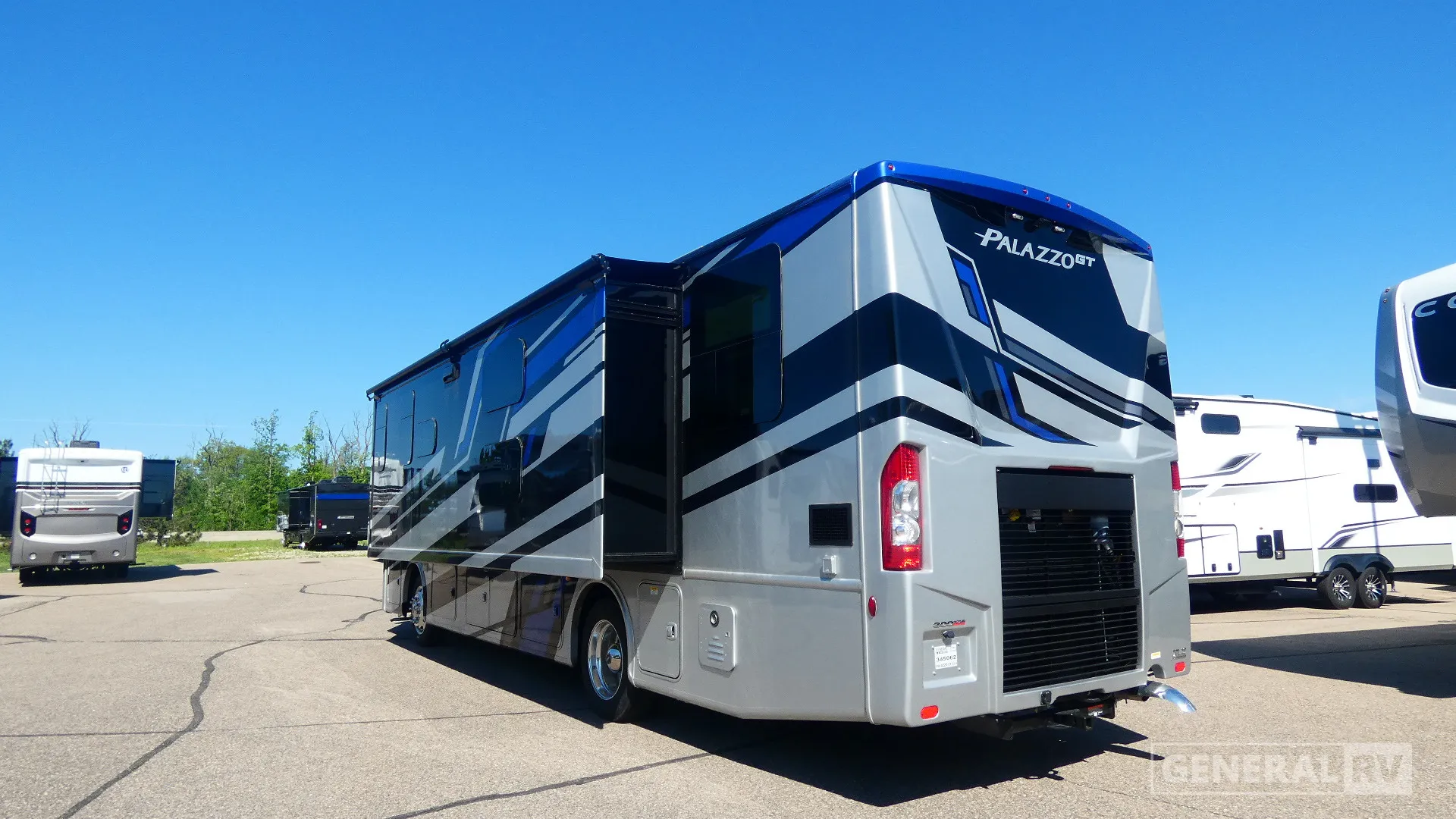 2026 Thor Motor Coach Palazzo GT 33.5 - Photo 4