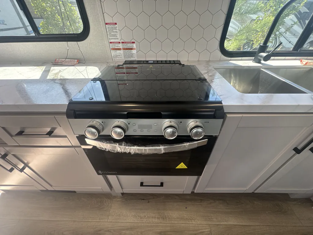 2026 Jayco Jay Feather 29QBH, Photos photo 8
