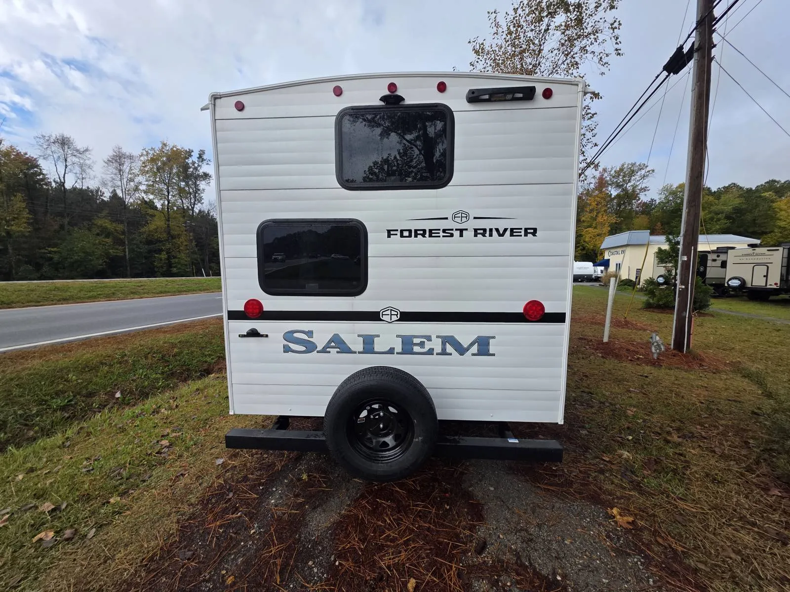 2026 Forest River Salem 300ICE - Photo 4