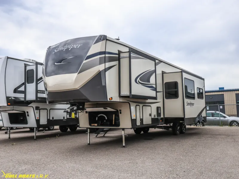 2021 Forest River Sandpiper 3440BH - Photo 4