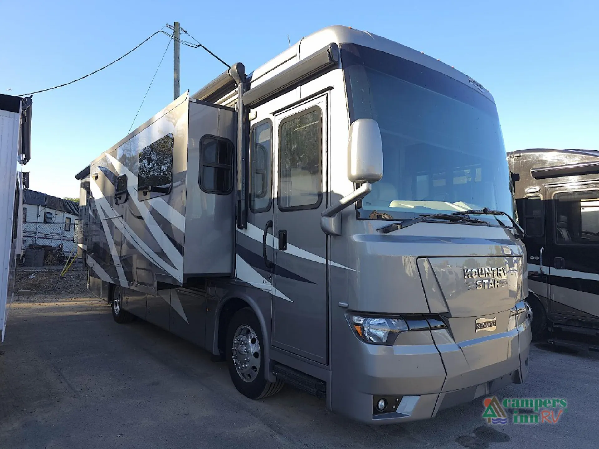 2020 Newmar Kountry Star 3412 - Photo 2