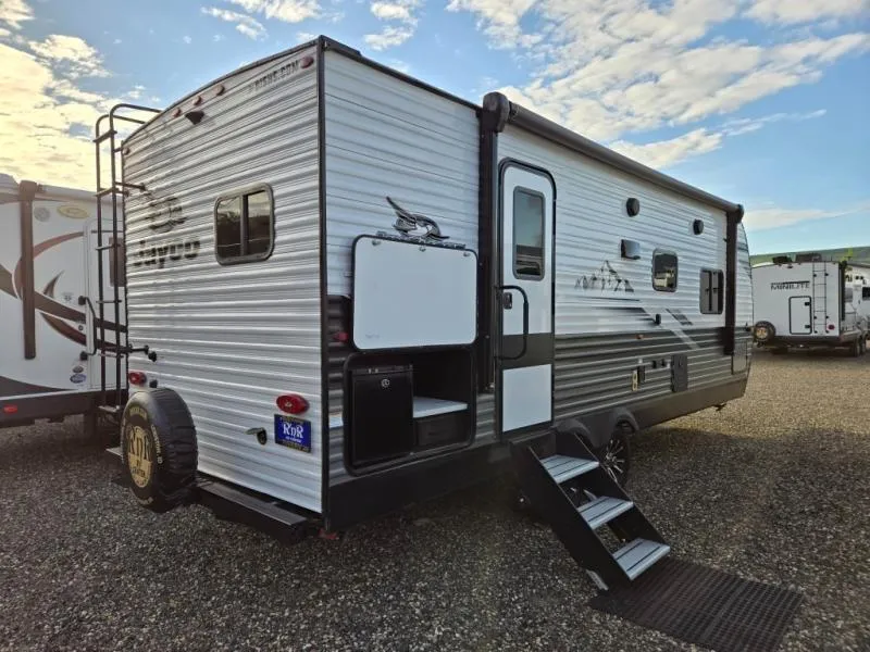 2023 Jayco Jay Flight 240RBSW - Photo 3