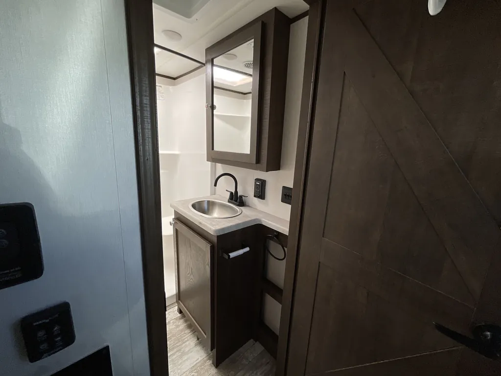 2021 Forest River XLR Nitro 321, Photos photo 16