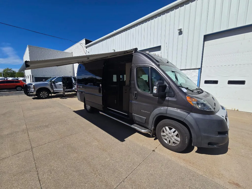 2021 Entegra Coach Ethos 20T - Photo 2