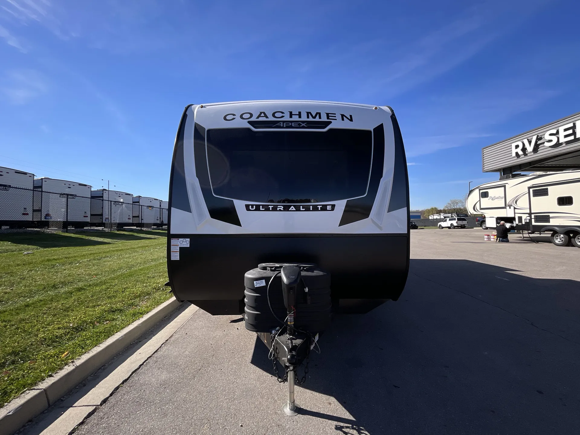 2026 Coachmen Apex Ultra-Lite 241BHS — front