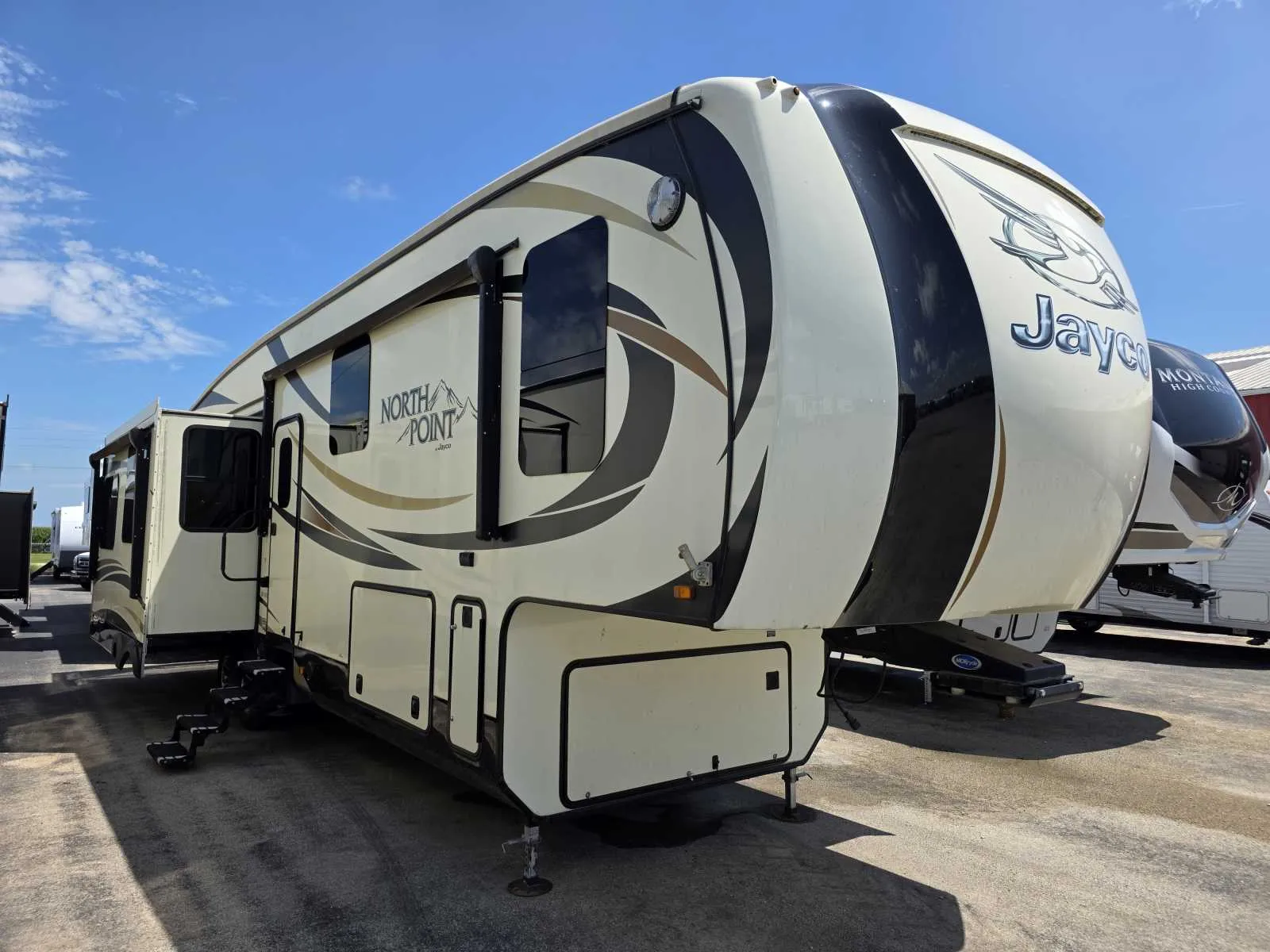 2016 Jayco North Point 301RETS - Photo 2