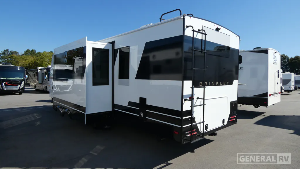 2026 Brinkley Model I 294, Photos photo 3