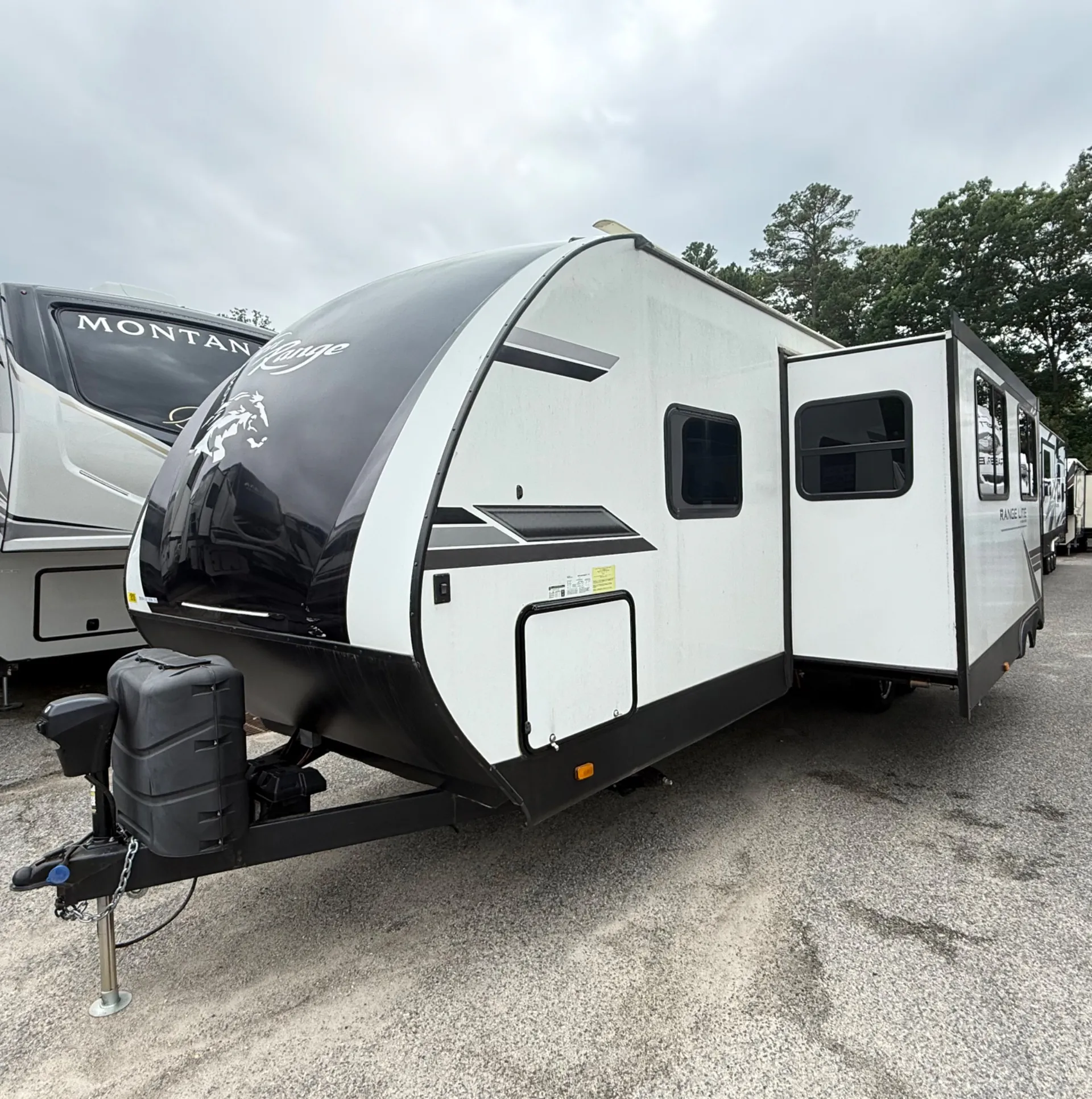 2021 Highland Ridge Range Lite 281BH - Photo 3