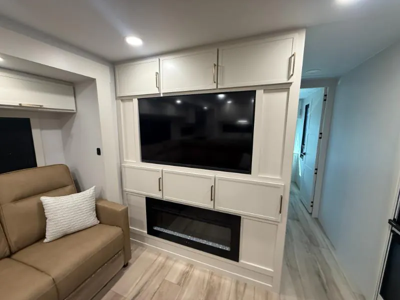 2026 Brinkley Model I 280, Photos photo 5