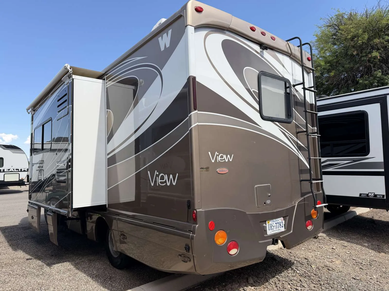 2011 Winnebago View 24J - Photo 4