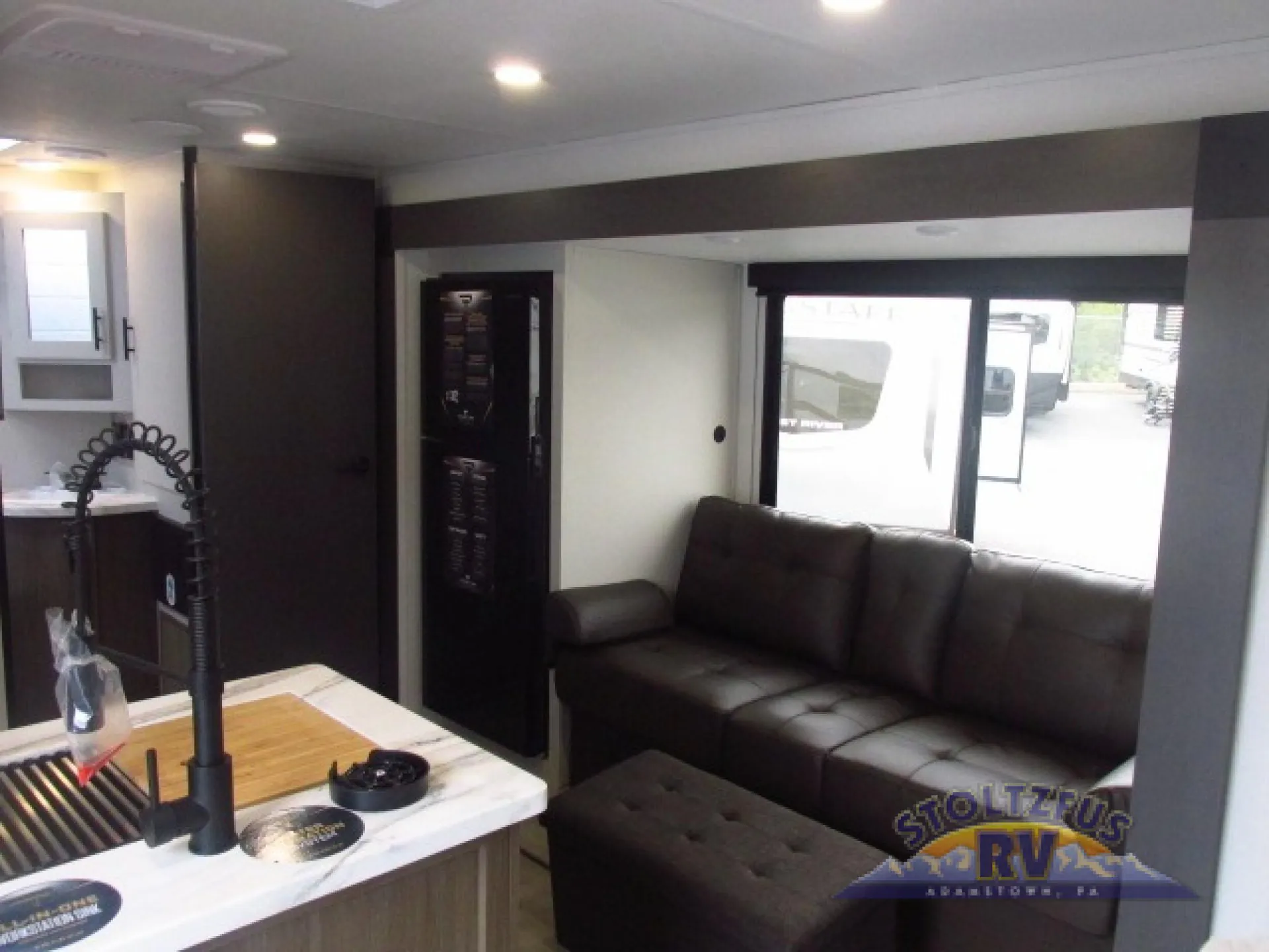 2027 Forest River Tracer 195RB dealer photo 2 from Stoltzfus RVs