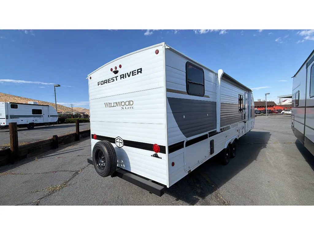 2027 Forest River Wildwood X-Lite 273QBXL - Photo 3