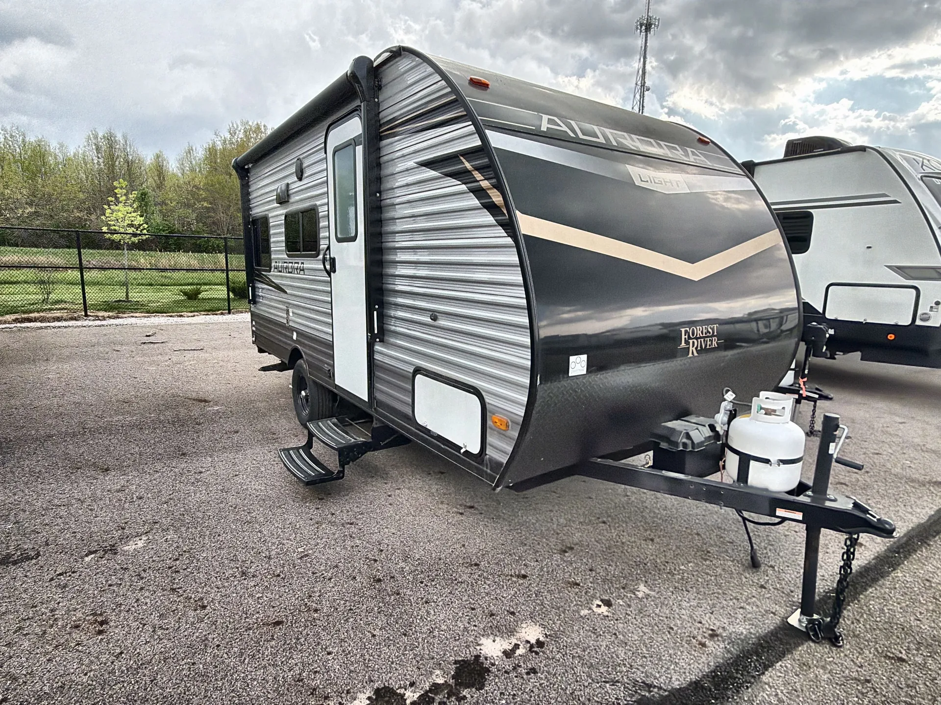 2024 Forest River Aurora Light 15RDX - Photo 2