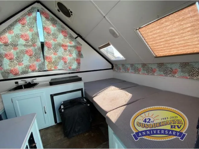 2016 Coachmen Clipper Camping Trailers C12RB - Photo 3