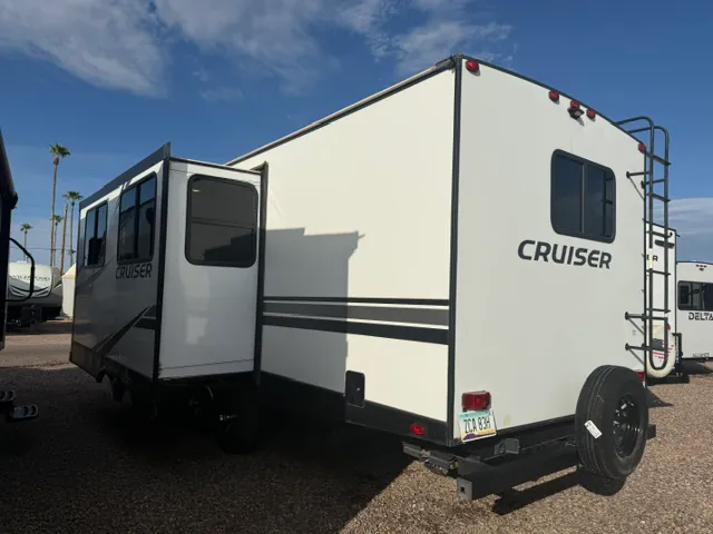 2022 CrossRoads Cruiser Aire CR27RBS - Photo 3