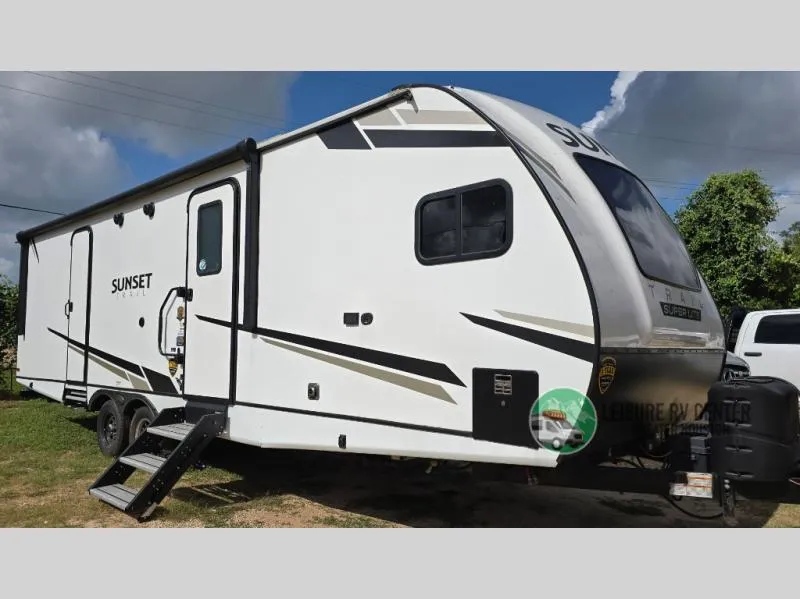 2022 CrossRoads RV Sunset Trail 269FK - Photo 2