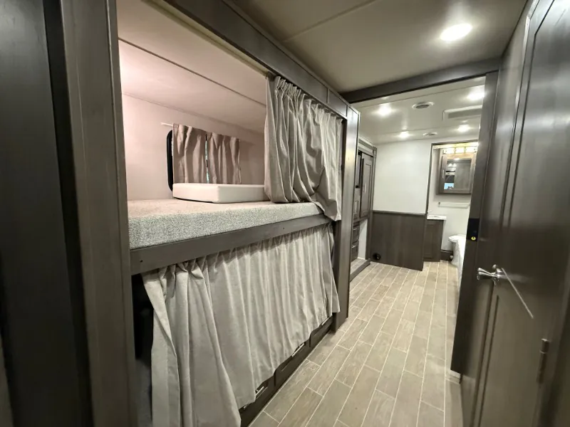 2022 Forest River Georgetown 5 Series GT5 36B5, Photos photo 11