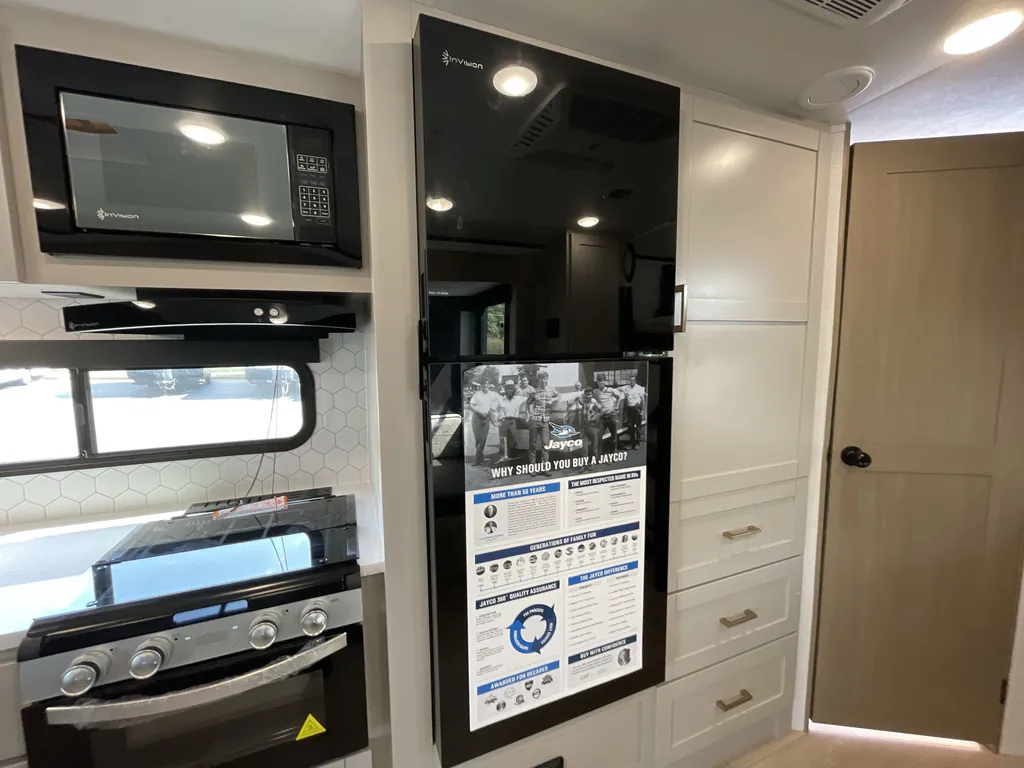 2027 Jayco Jay Feather 29BHB, Photos photo 8