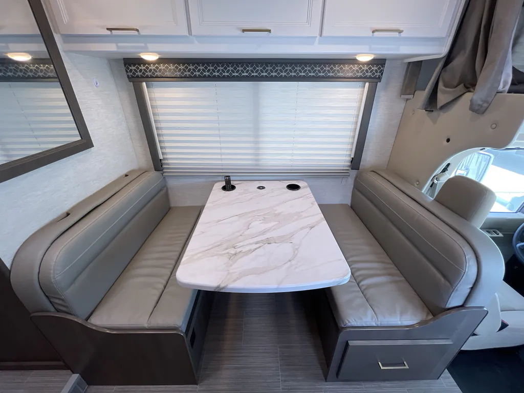 2025 Thor Motor Coach Freedom Elite 22FE, Photos photo 8
