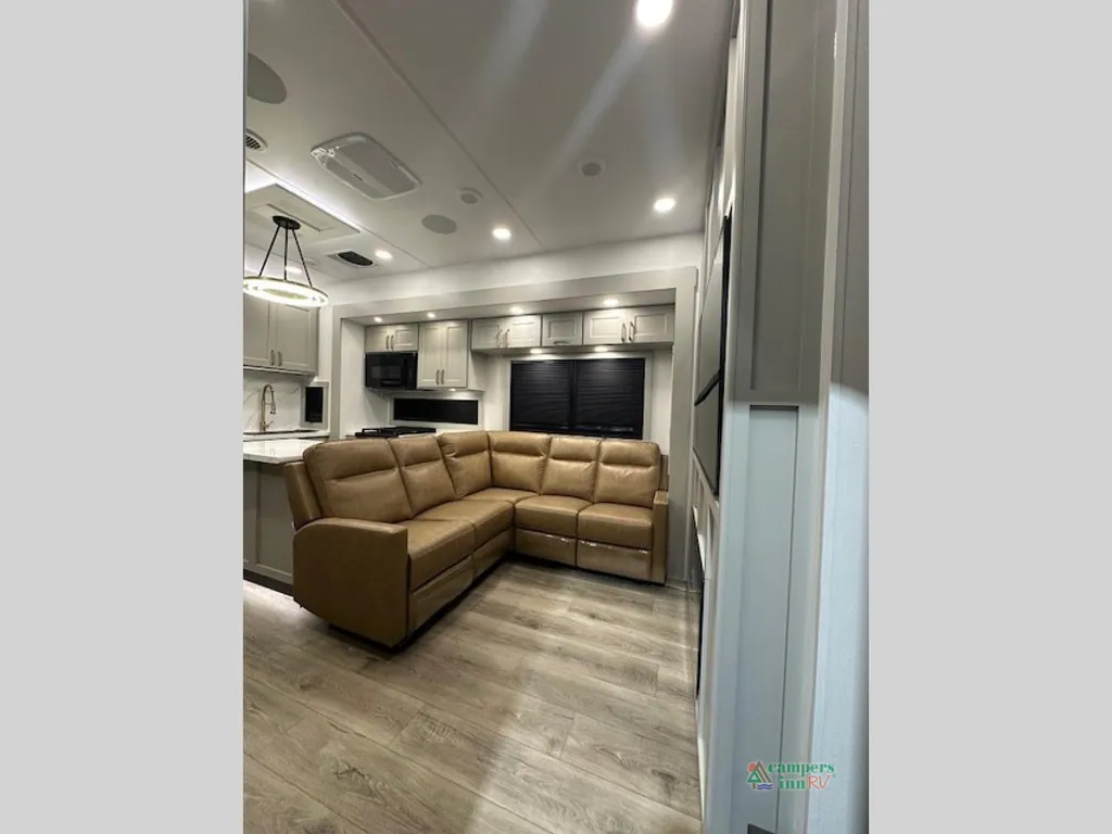 2026 Brinkley Model G 3970, Photos photo 19