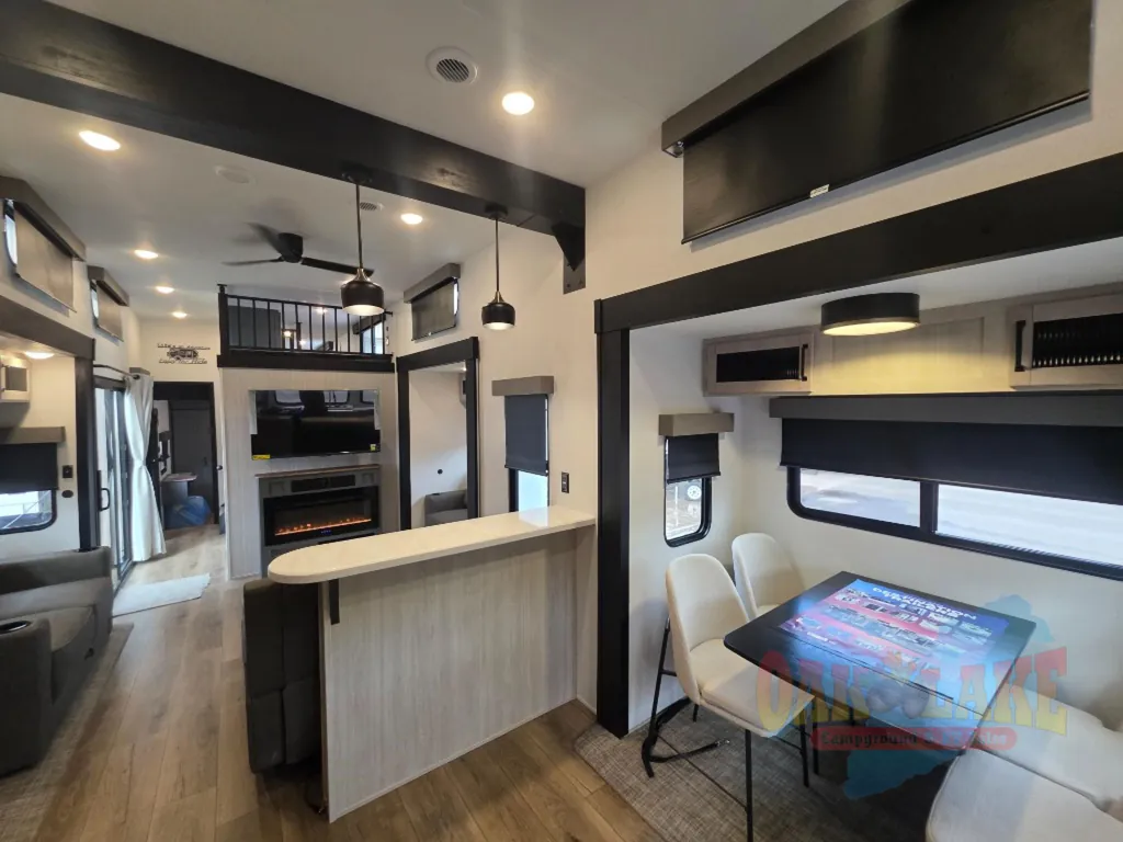 2027 Forest River Puma Vista 403LFT, Photos photo 8