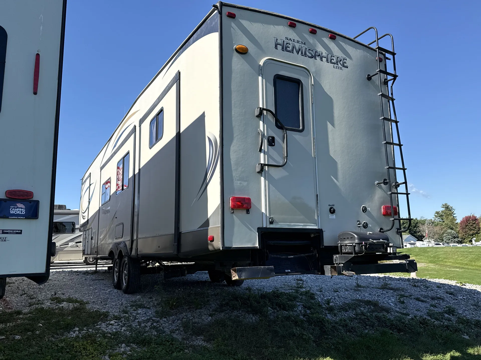 2016 Forest River Salem Hemisphere 356QB — front