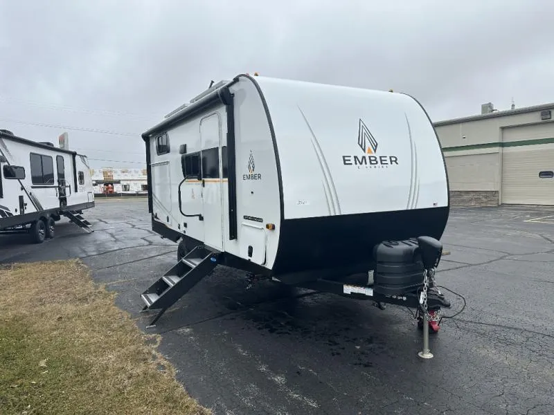 2026 Ember RV E-Series 22ETS - Photo 2