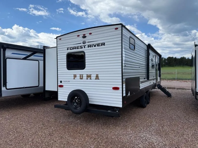 2026 Palomino Puma Camping Edition 305BHCE - Photo 4