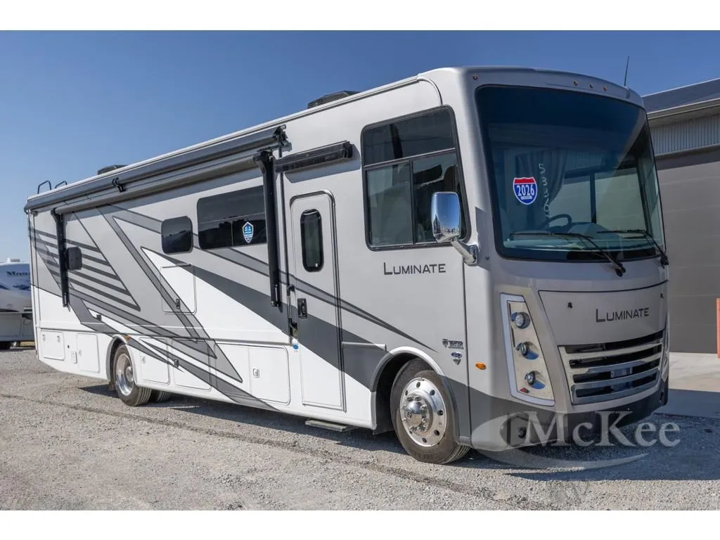 2026 Thor Motor Coach Luminate CC35 - Photo 2
