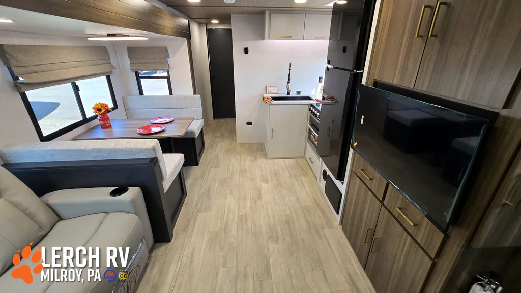 2027 Forest River Vibe 2900KB, Photos photo 10