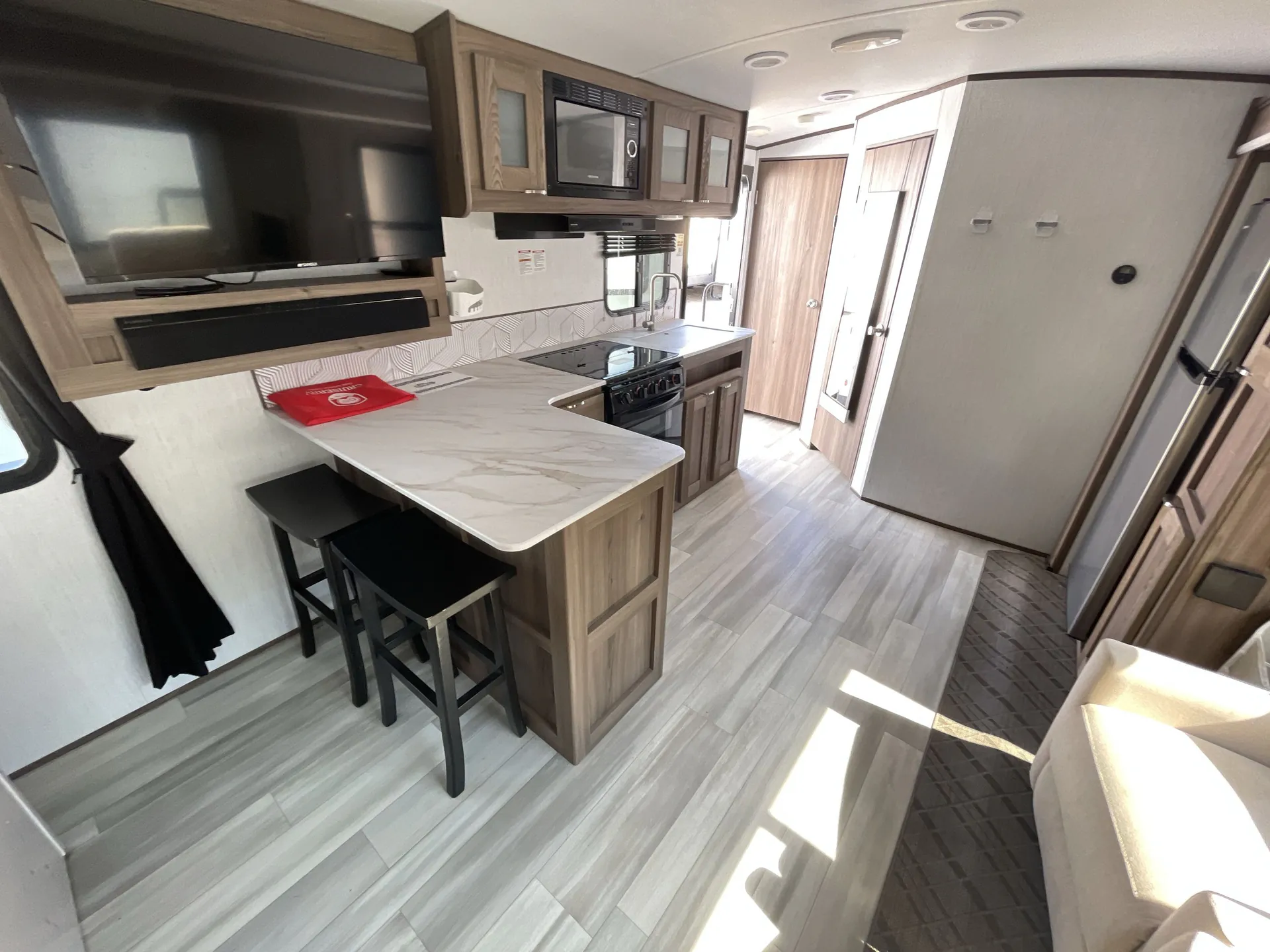 2023 Cruiser RV MPG 2100RB - Photo 4