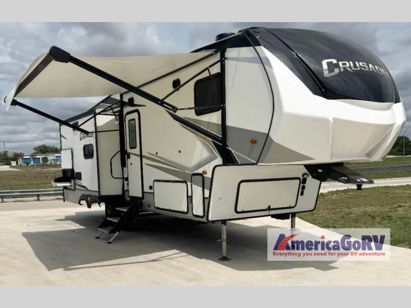 2021 Prime Time Crusader Lite 29RS - Photo 2