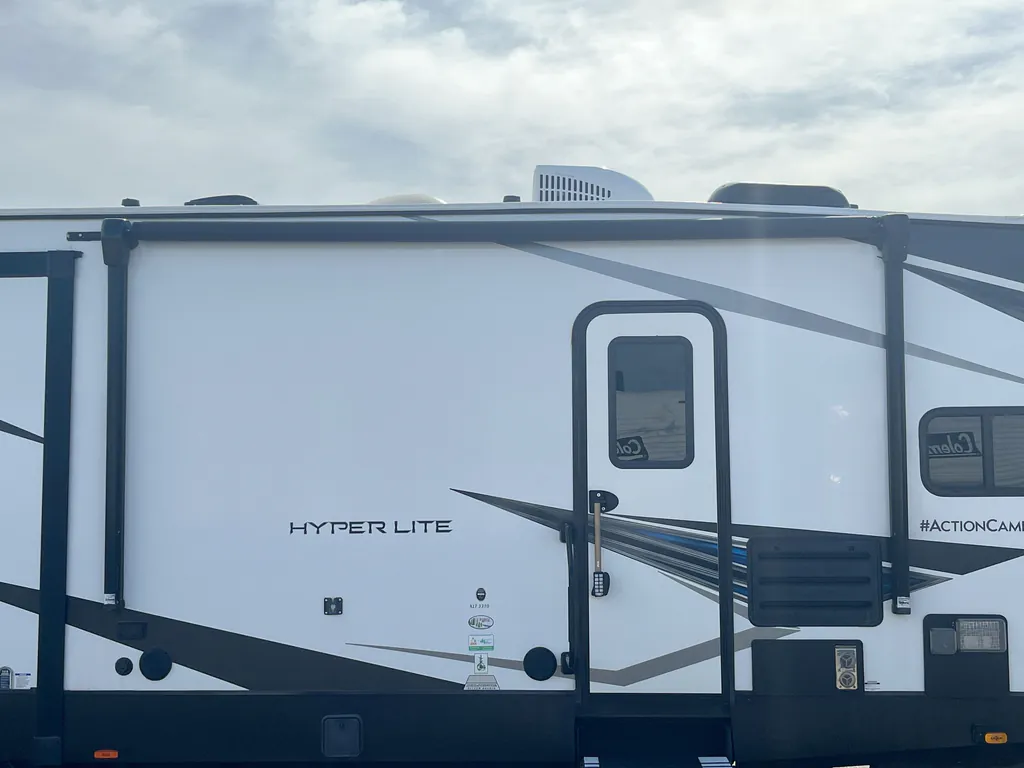 2022 Forest River Xlr Hyper Lite 3310, Photos photo 12