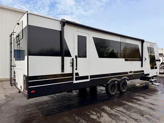 2027 Brinkley Model I 294, Photos photo 3
