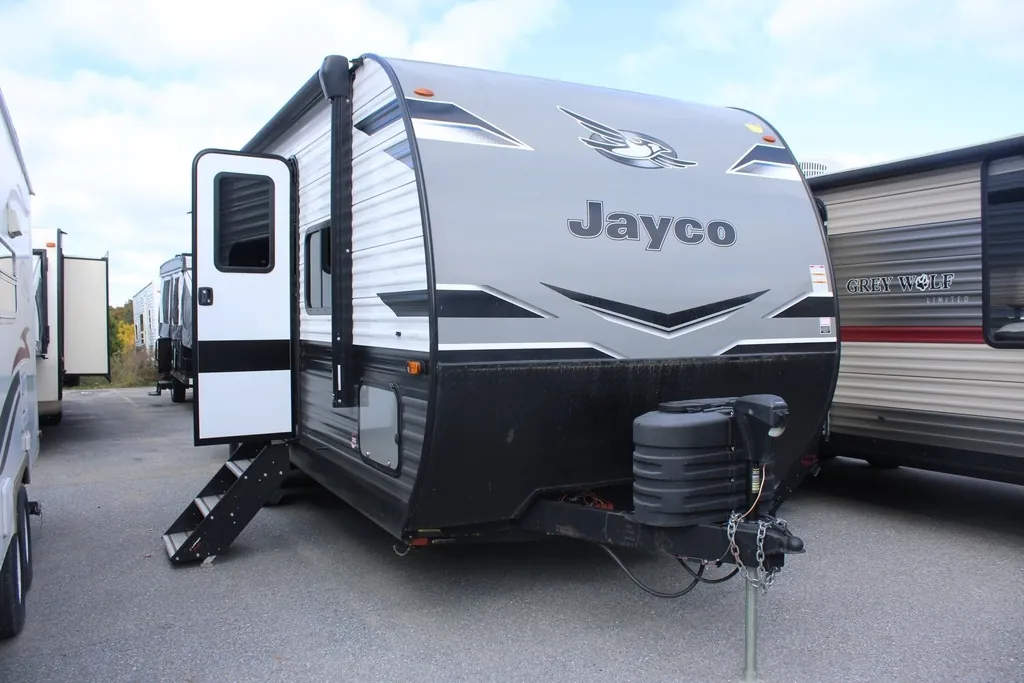 2024 Jayco Jay Flight 235MBH - Photo 4