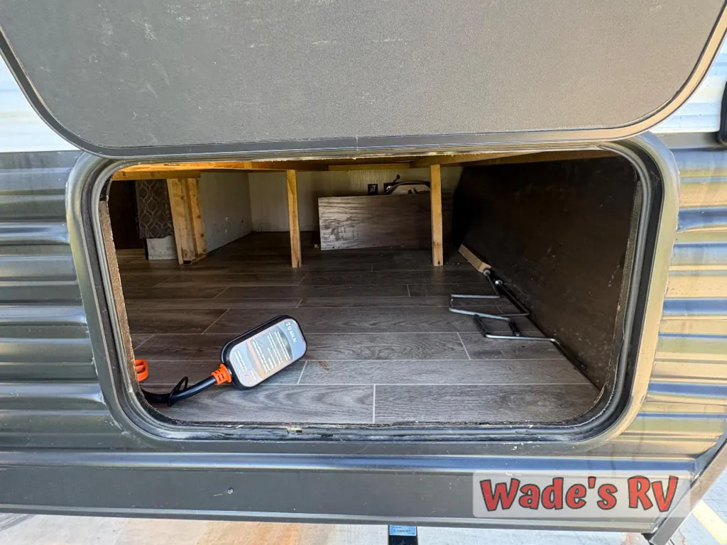 2019 Forest River Cherokee Grey Wolf 19SM, Photos photo 10