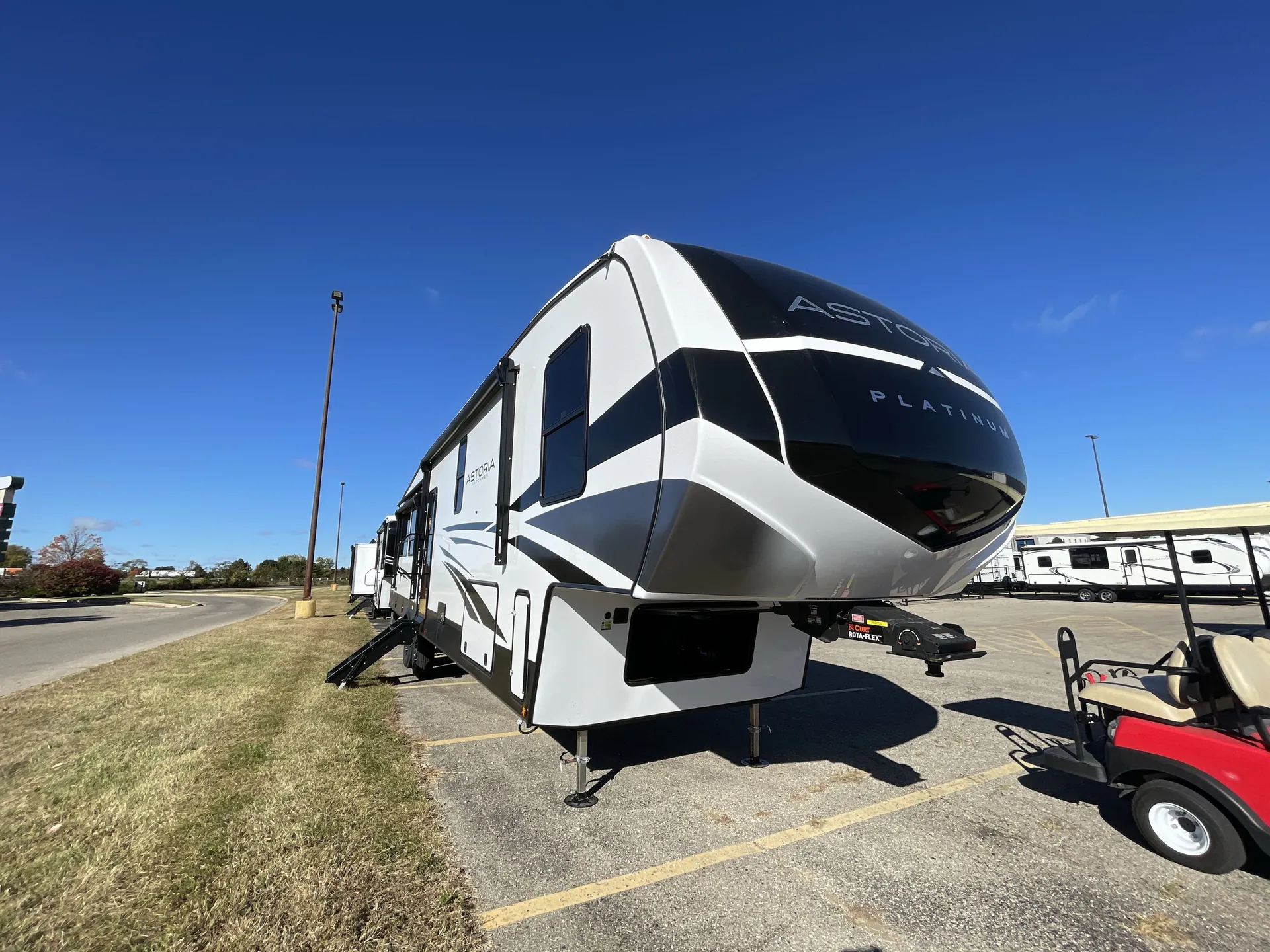 2026 Dutchmen Astoria Platinum 3553MBP dealer photo 1 from Camping World