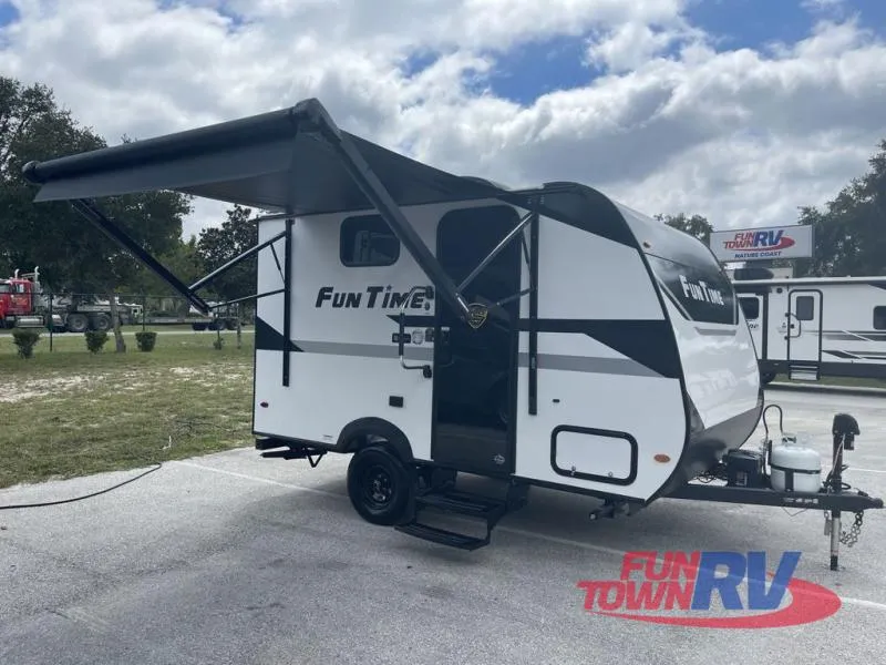 2026 CrossRoads RV Fun Time 14BH - Main photo