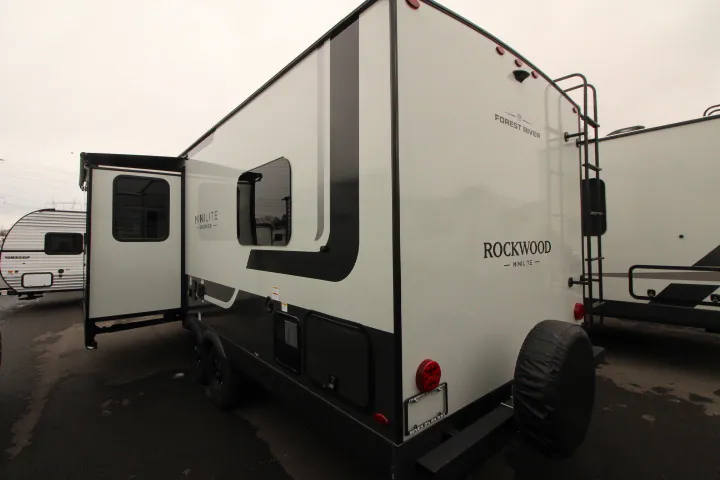 2026 Forest River Rockwood Mini Lite 2506FK - Photo 4