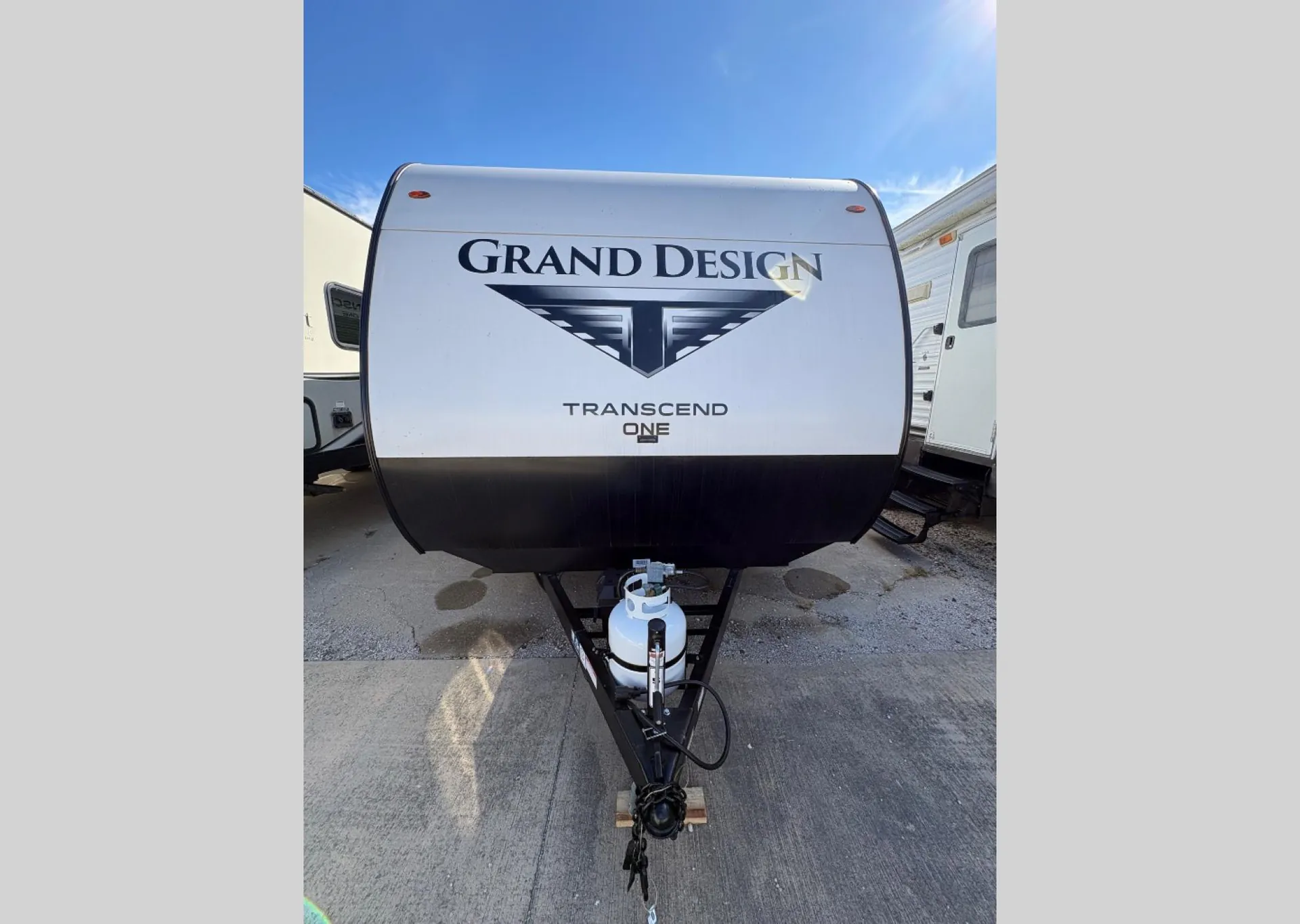 2026 Grand Design Transcend One 151RB - Photo 3