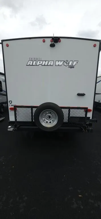 2022 Forest River Cherokee Alpha Wolf 26RB-L, Photos photo 10