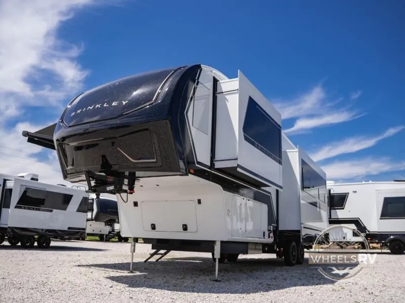 2026 Brinkley Model Z 3210 - Photo 3