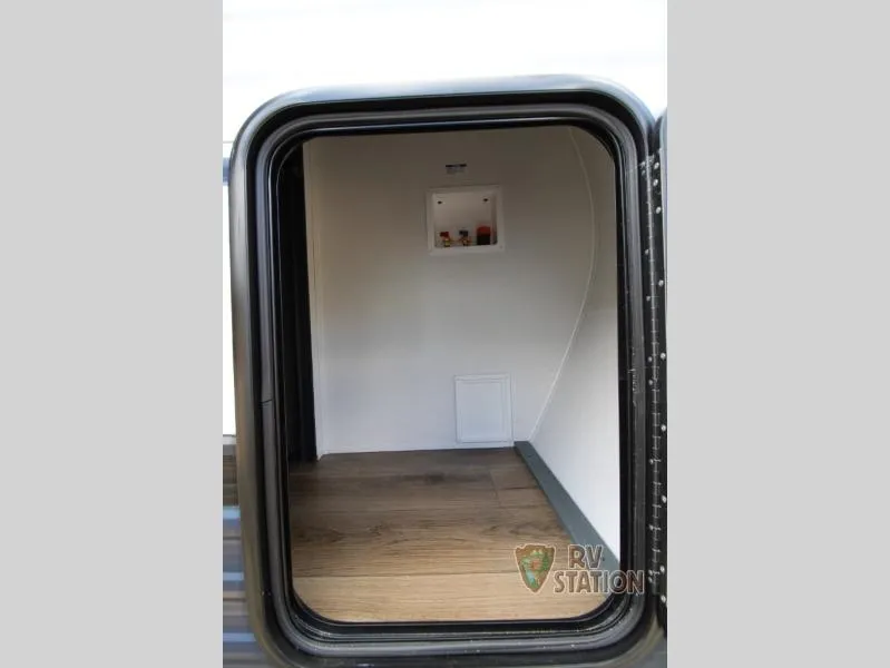 2027 Forest River Puma 32BHFS - Photo 4