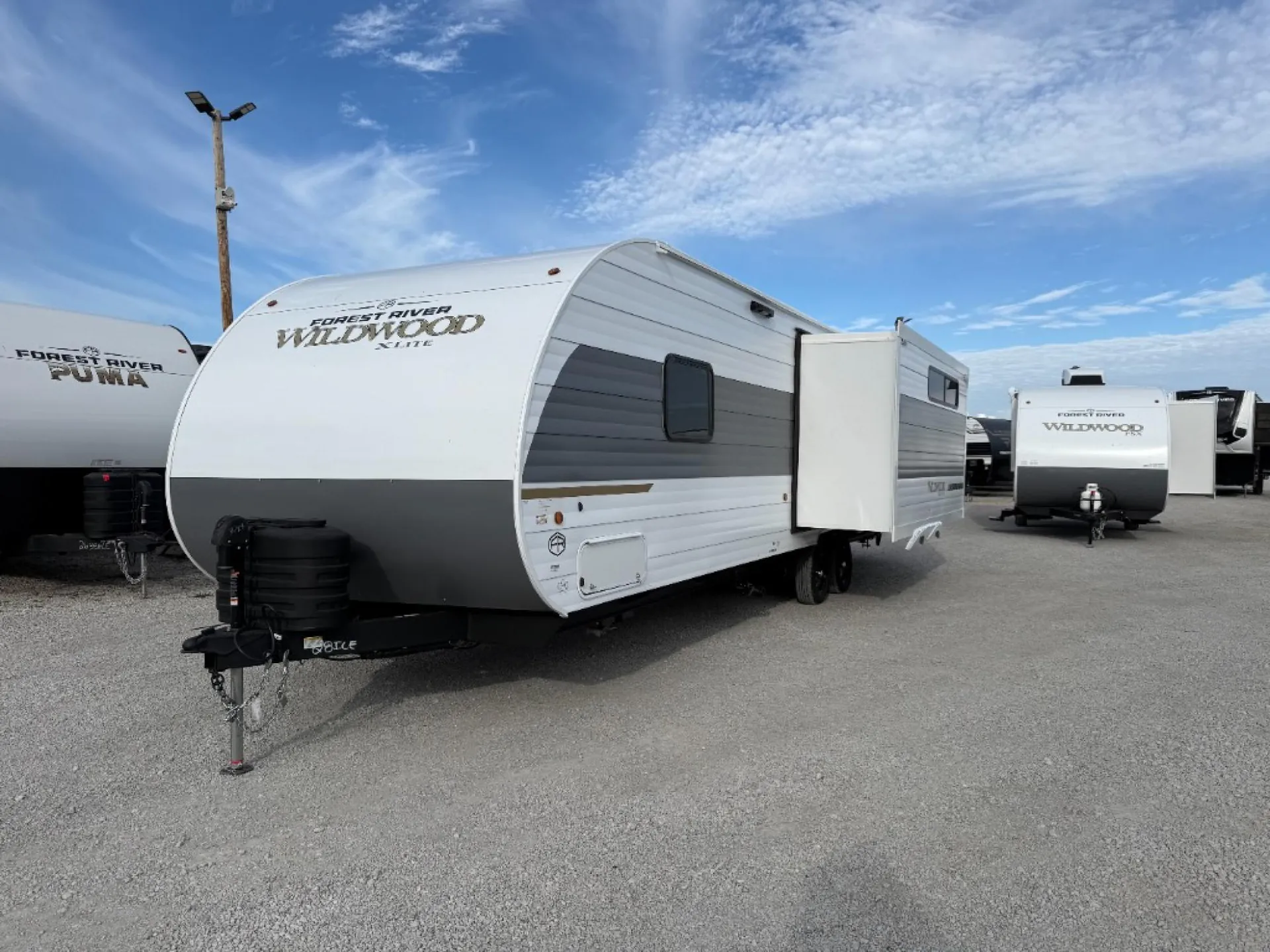 2026 Forest River RV Wildwood X-Lite 28ICE - Photo 3