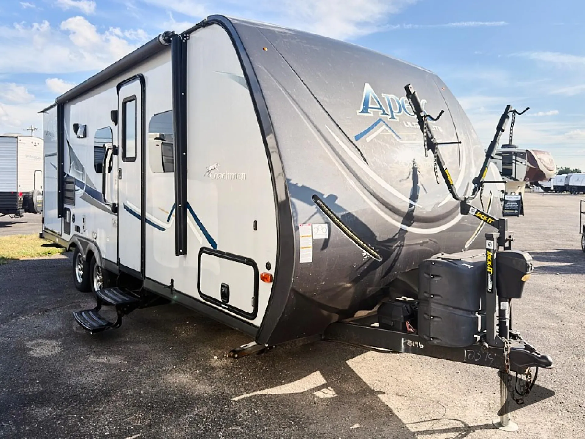 2018 Coachmen Apex 215RBK - Photo 2